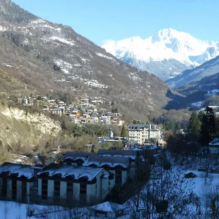 Appartement Studio Brides-les-bains, 1 Pièce, 4 Personnes - Fr-1-512-168 *
